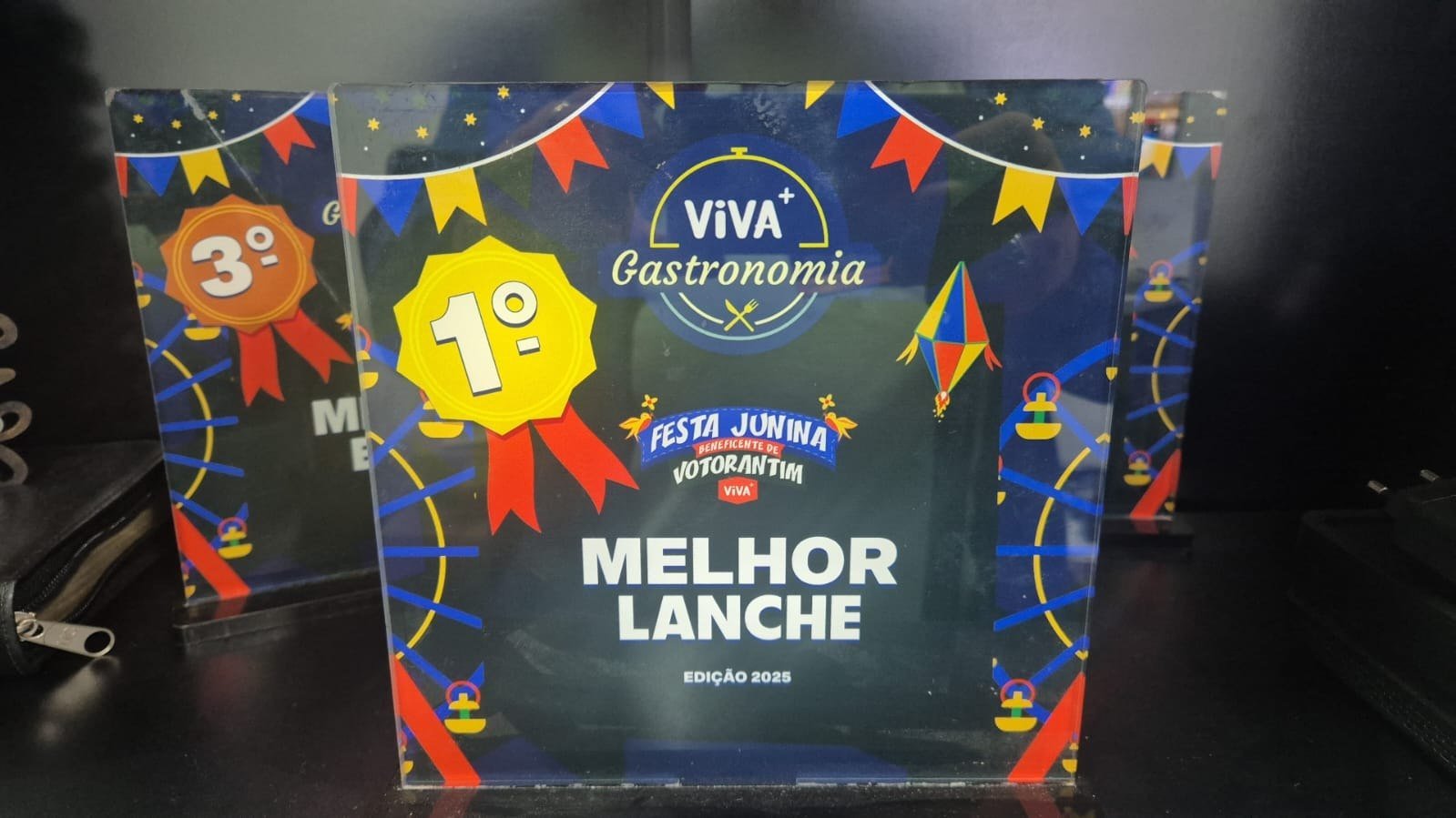 Troféu de 1º lugar em Melhor Lanche, Viva+ Gastronomia, Festa Junina Beneficente de Votorantim, edição 2025